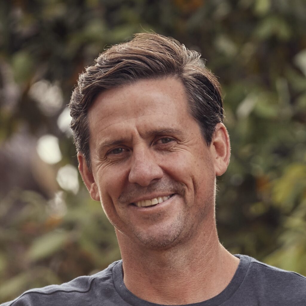 Head shot of Paul Davidson